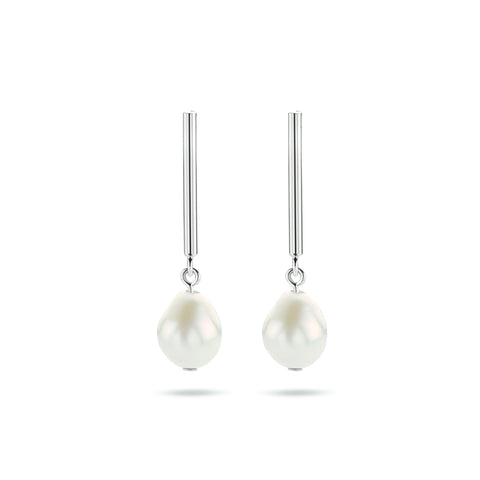 Gerhodineerd Zilveren Oorhangers met een Parel 6.5x7.5mm - Hoogte 25mm